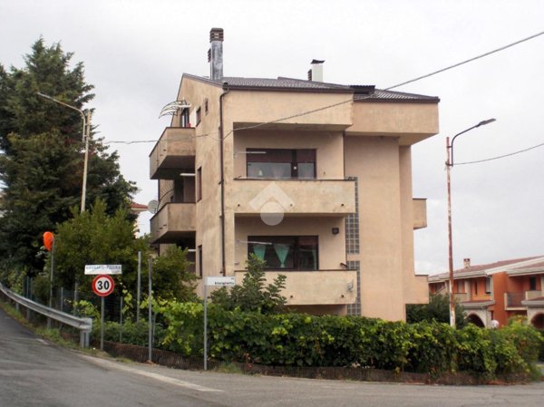 casa indipendente in vendita a Marano Principato