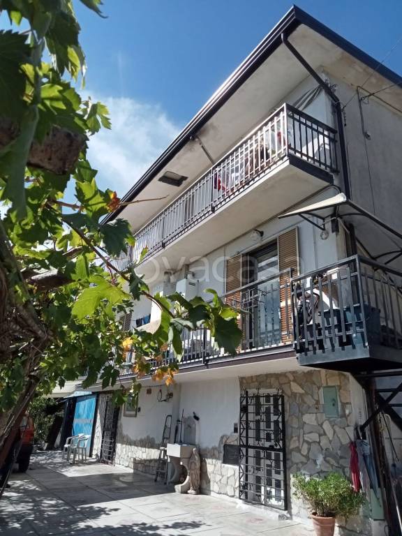 casa indipendente in vendita a Marano Principato