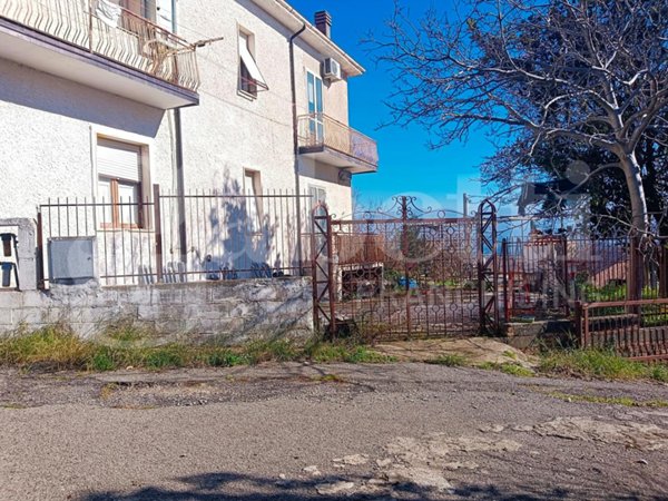 appartamento in vendita a Marano Principato
