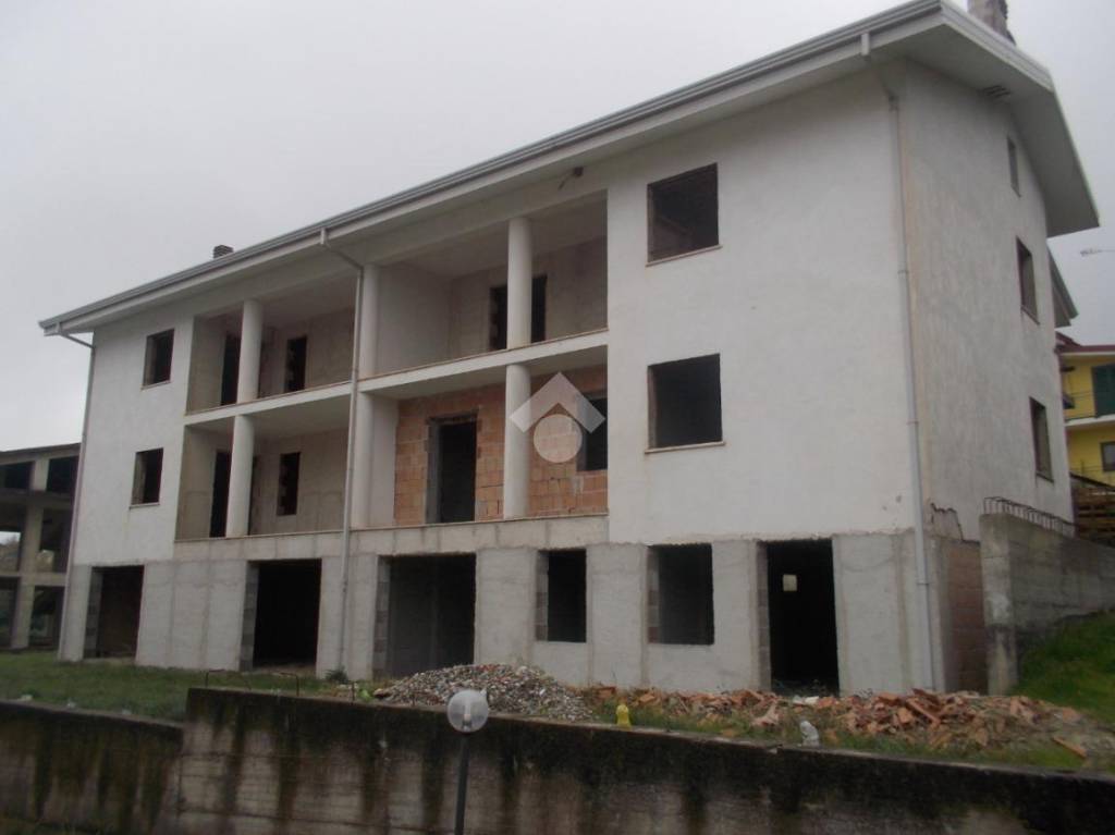 casa indipendente in vendita a Marano Principato