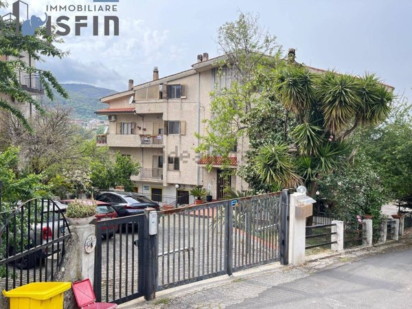 appartamento in vendita a Marano Principato
