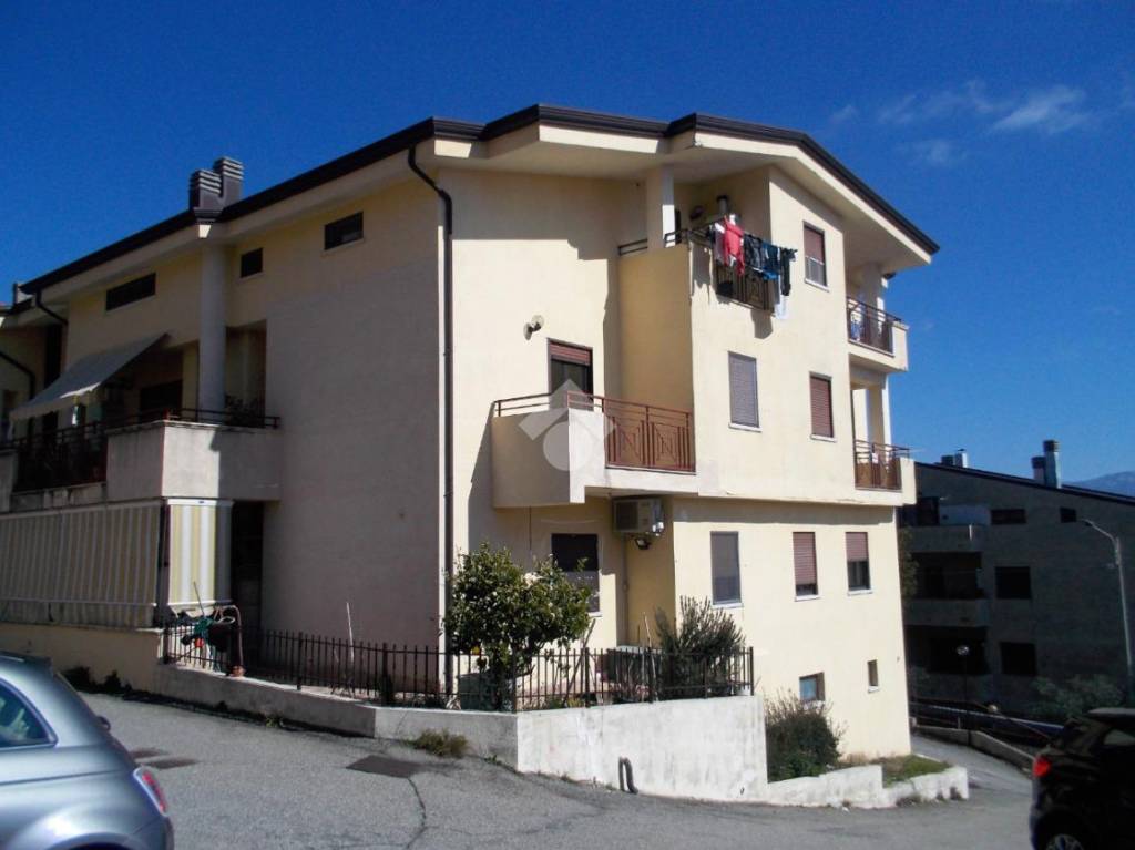 appartamento in vendita a Marano Principato