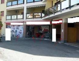 locale commerciale in vendita a Marano Principato
