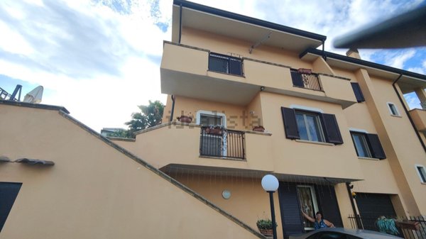 casa indipendente in vendita a Marano Principato