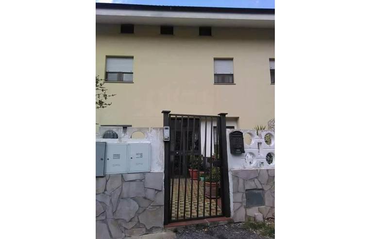 casa indipendente in vendita a Marano Principato