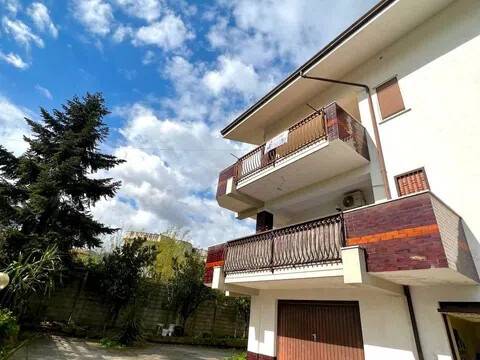 appartamento in vendita a Marano Principato