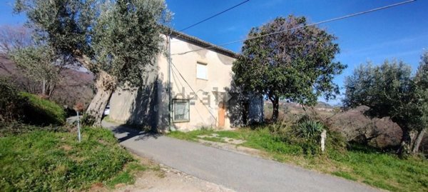 casa indipendente in vendita a Marano Principato