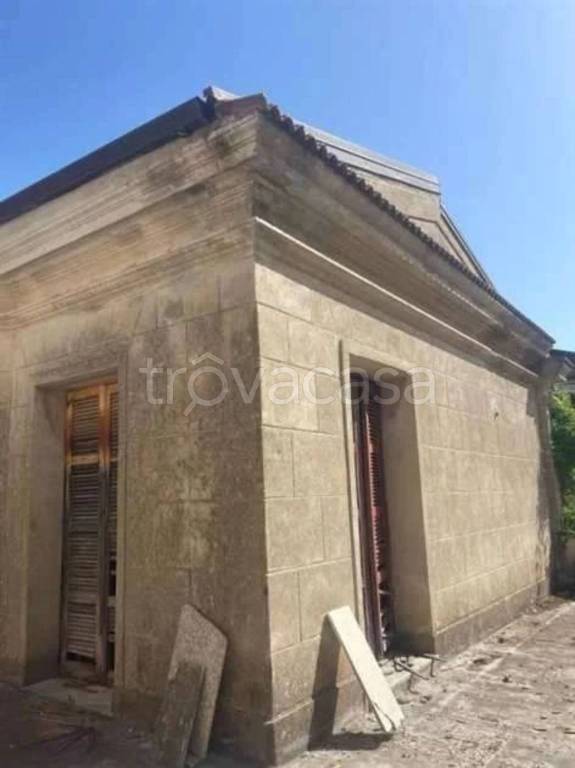 casa indipendente in vendita a Marano Principato