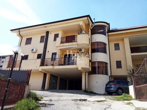 appartamento in vendita a Marano Principato in zona Bisciglietto
