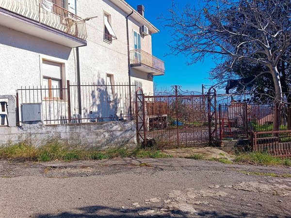 appartamento in vendita a Marano Principato in zona Pantusa