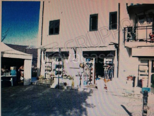 ufficio in vendita a Marano Principato