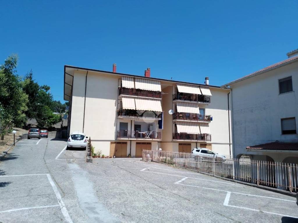 appartamento in vendita a Marano Principato in zona Bisciglietto