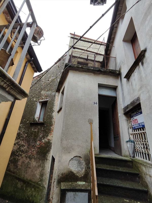 casa indipendente in vendita a Marzi