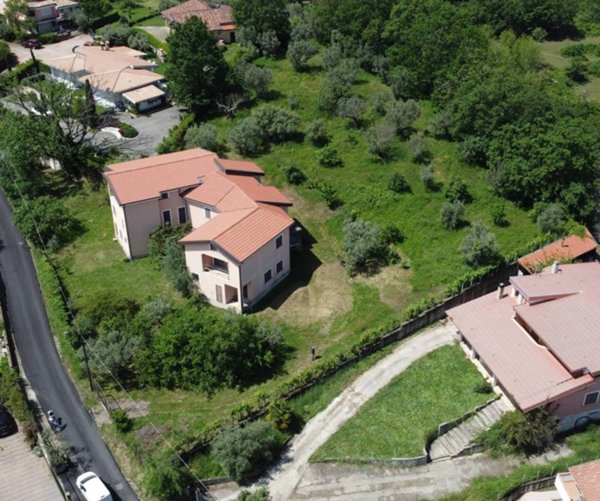 casa indipendente in vendita a Mendicino in zona Cappelli