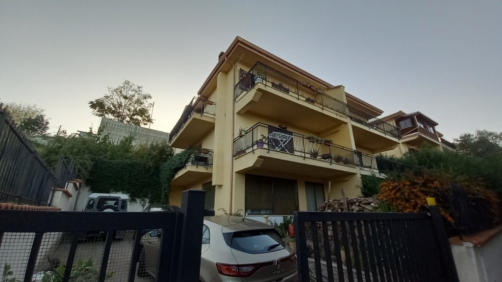 casa indipendente in vendita a Mendicino