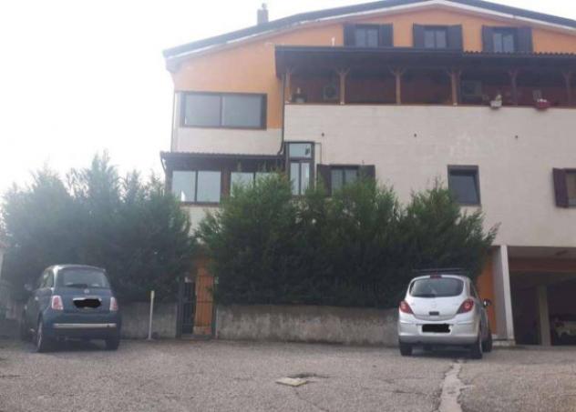 appartamento in vendita a Mendicino in zona Candelisi