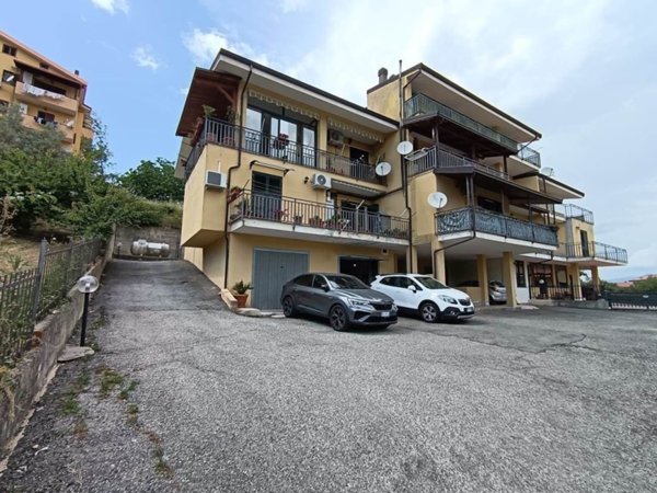 appartamento in vendita a Mendicino in zona Pasquali