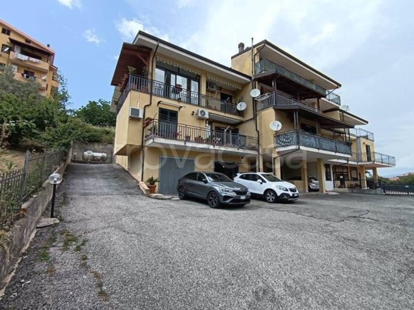 appartamento in vendita a Mendicino in zona Pasquali