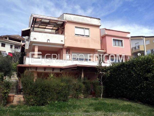 casa indipendente in vendita a Mendicino