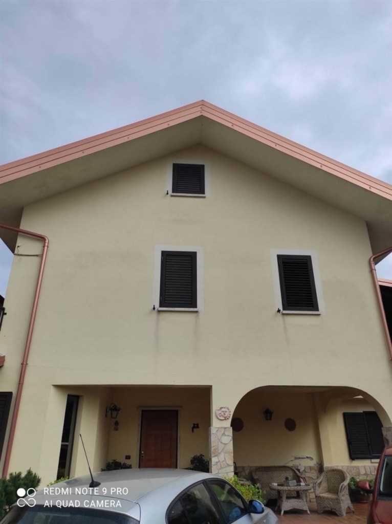 casa indipendente in vendita a Mendicino in zona Pasquali