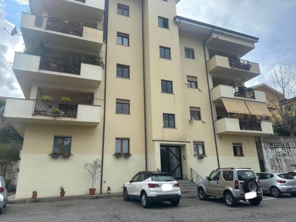 appartamento in vendita a Mendicino in zona Pasquali