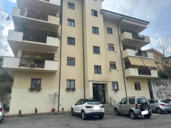 appartamento in vendita a Mendicino in zona Pasquali