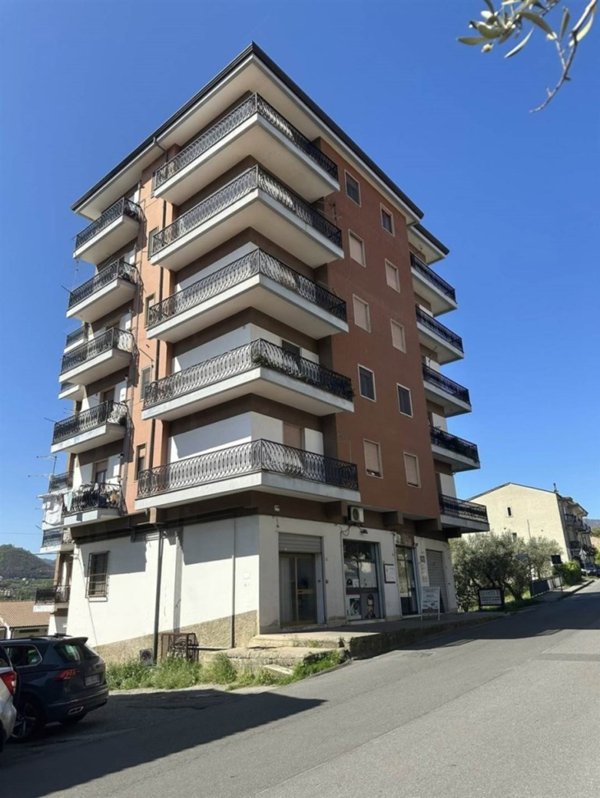 appartamento in vendita a Mendicino in zona Rosario