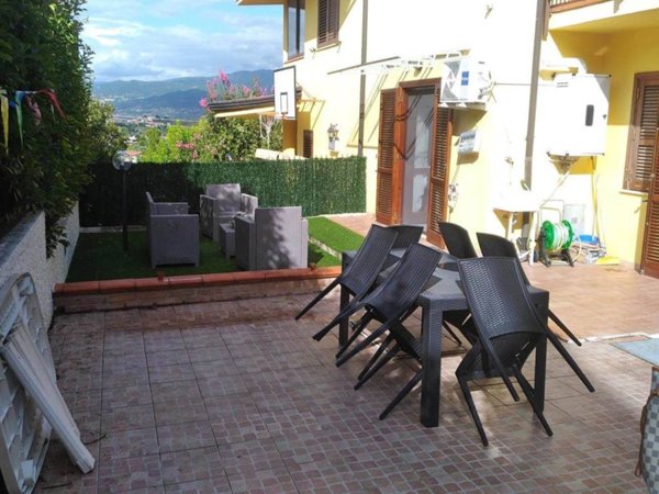 casa indipendente in vendita a Mendicino in zona Pasquali