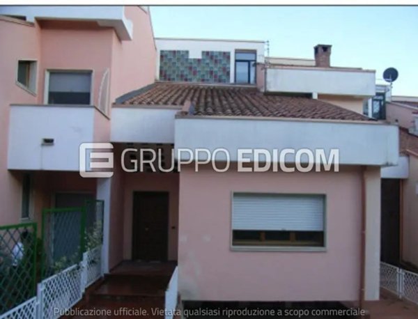 casa indipendente in vendita a Mendicino