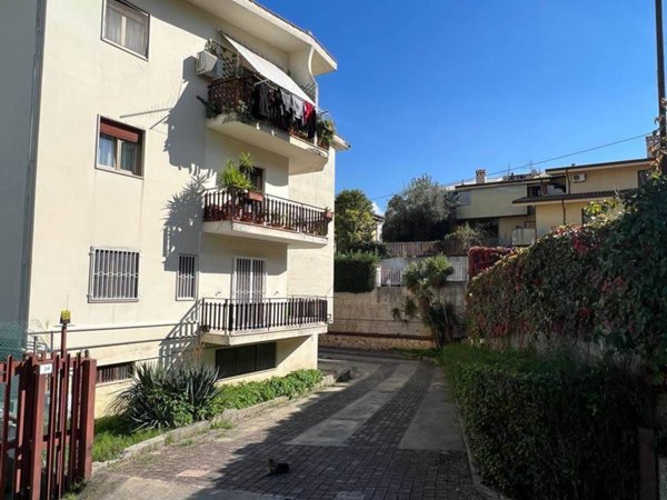 appartamento in vendita a Mendicino in zona Pasquali