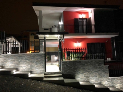 casa indipendente in vendita a Mendicino in zona Pasquali