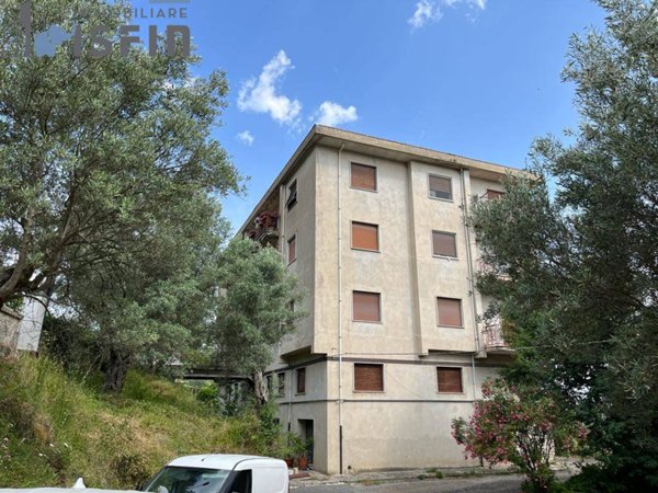 appartamento in vendita a Mendicino in zona Palagani