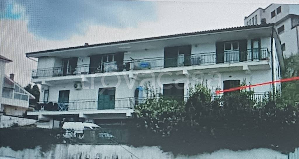 appartamento in vendita a Mendicino in zona Tivolille