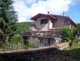 casa indipendente in vendita a Mendicino