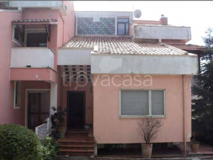 casa indipendente in vendita a Mendicino