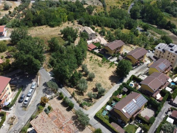 terreno agricolo in vendita a Mendicino in zona Tivolille