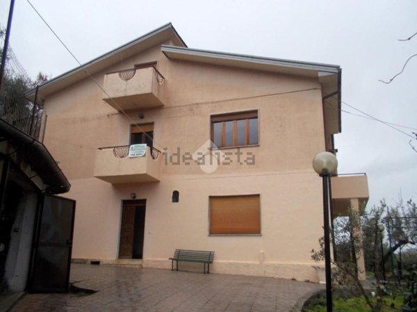 appartamento in vendita a Mendicino in zona Santa Maria