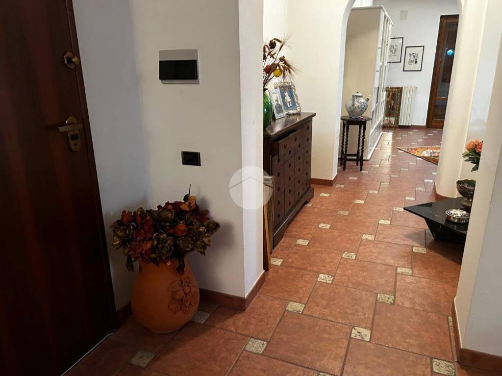casa indipendente in vendita a Mendicino in zona Tivolille