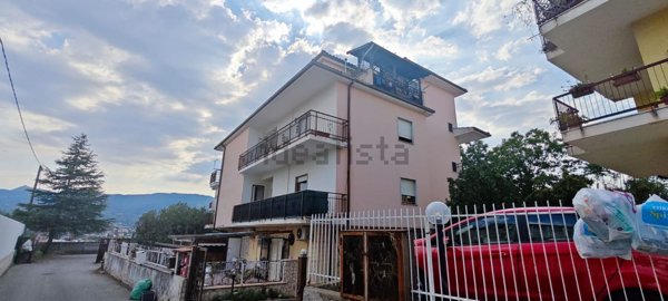 appartamento in vendita a Mendicino in zona Pasquali