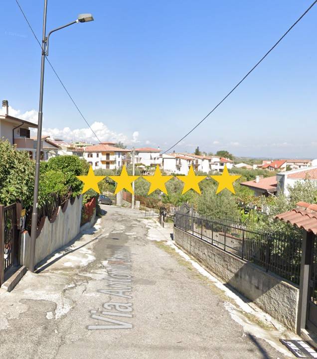 casa indipendente in vendita a Mendicino in zona Rosario