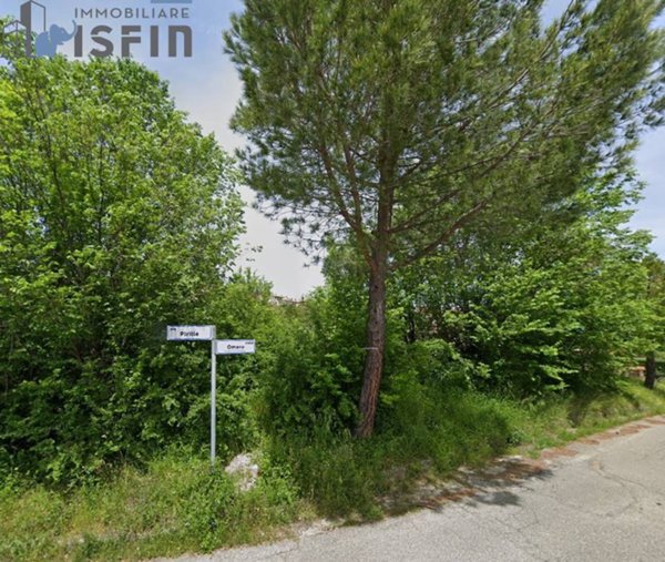 terreno edificabile in vendita a Mendicino in zona Pasquali
