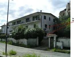 appartamento in vendita a Mendicino in zona Tivolille