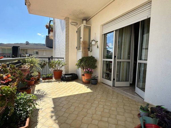 appartamento in vendita a Mendicino in zona Pasquali