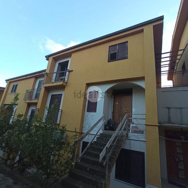 casa semindipendente in vendita a Mendicino