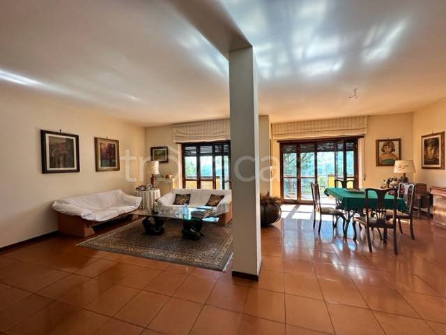 casa indipendente in vendita a Mendicino in zona Rosario