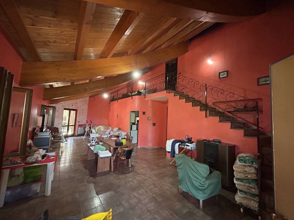 casa indipendente in vendita a Mendicino in zona San Bartolo