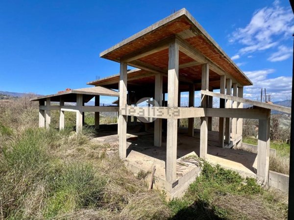 casa indipendente in vendita a Mendicino in zona Rosario