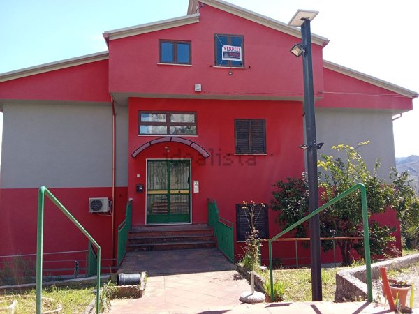 appartamento in vendita a Mendicino in zona Rosario