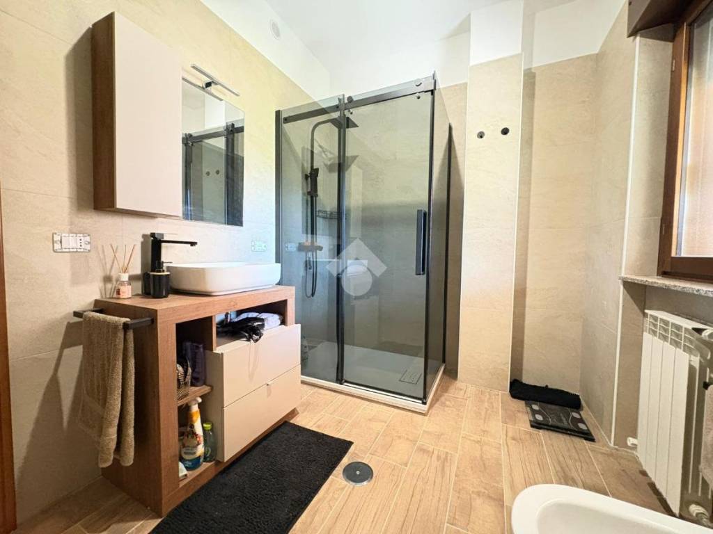 casa indipendente in vendita a Mendicino in zona Tivolille