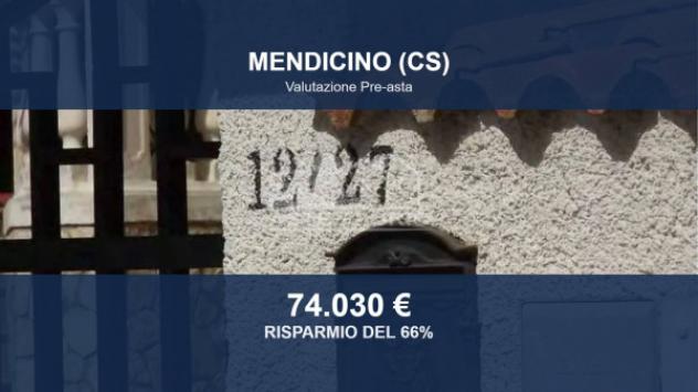 casa indipendente in vendita a Mendicino